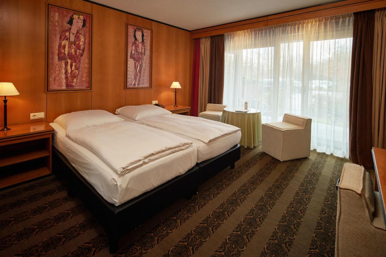Der Valk Hotel 4*