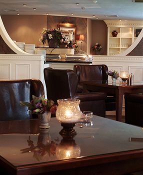 Hotel Der Valk 4*